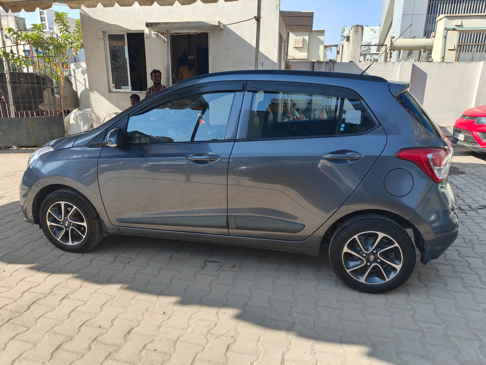 Hyundai Grand I10(2013-2017) Asta 1.2 Kappa Vtvt